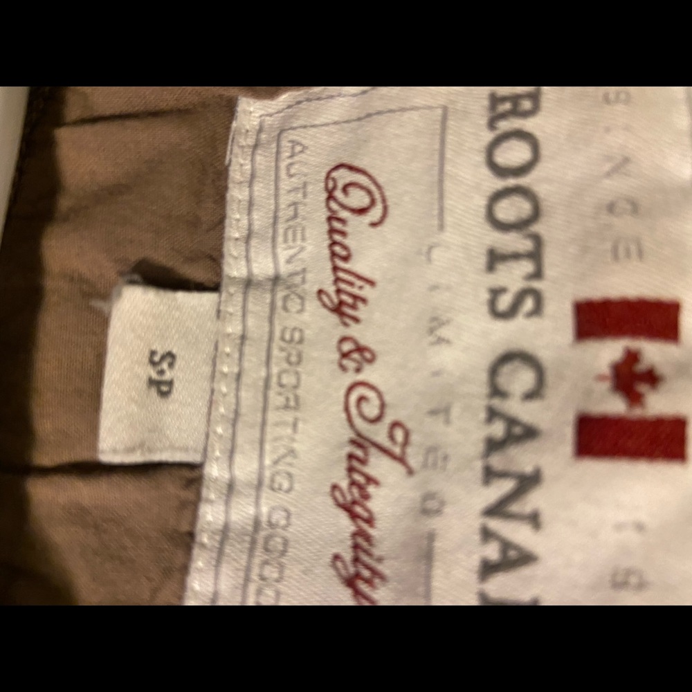Men’s Roots Long Sleeve Sweater - Picture 2 of 2